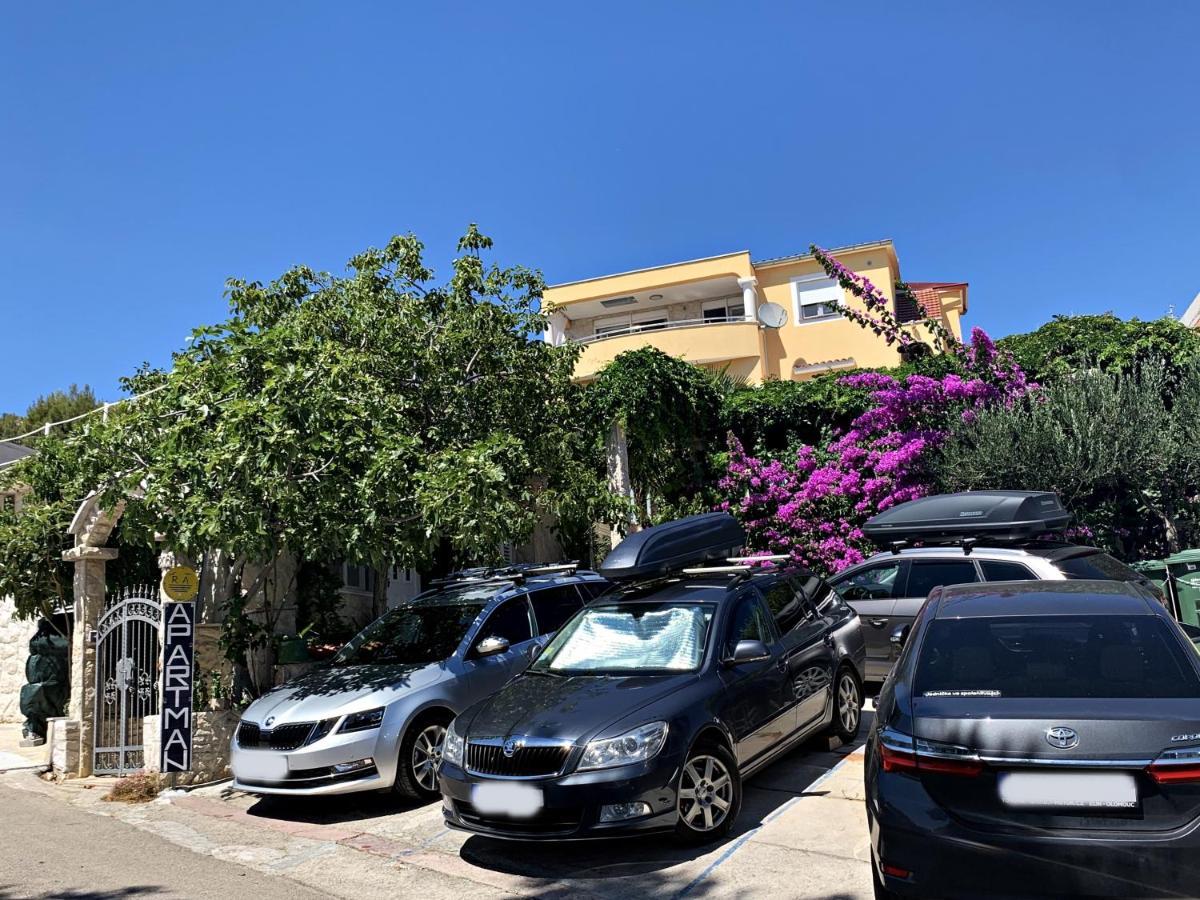 Apartments Villa Ra Zaboric Luaran gambar