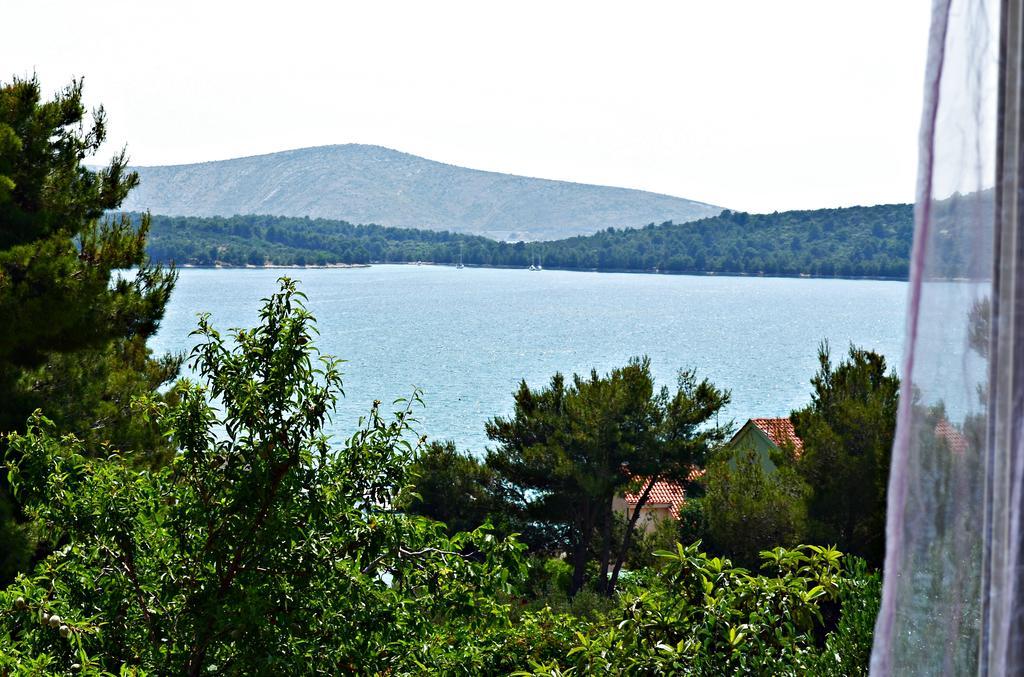 Apartments Villa Ra Zaboric Luaran gambar