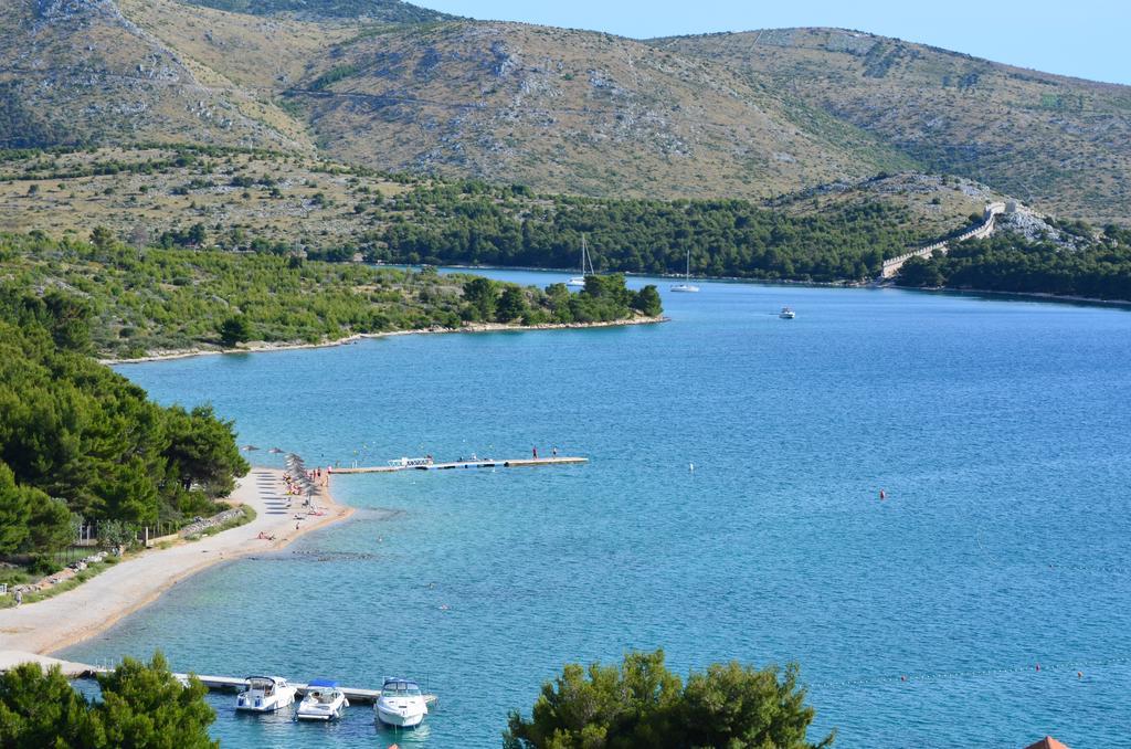 Apartments Villa Ra Zaboric Luaran gambar