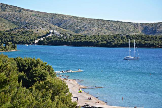 Apartments Villa Ra Zaboric Luaran gambar